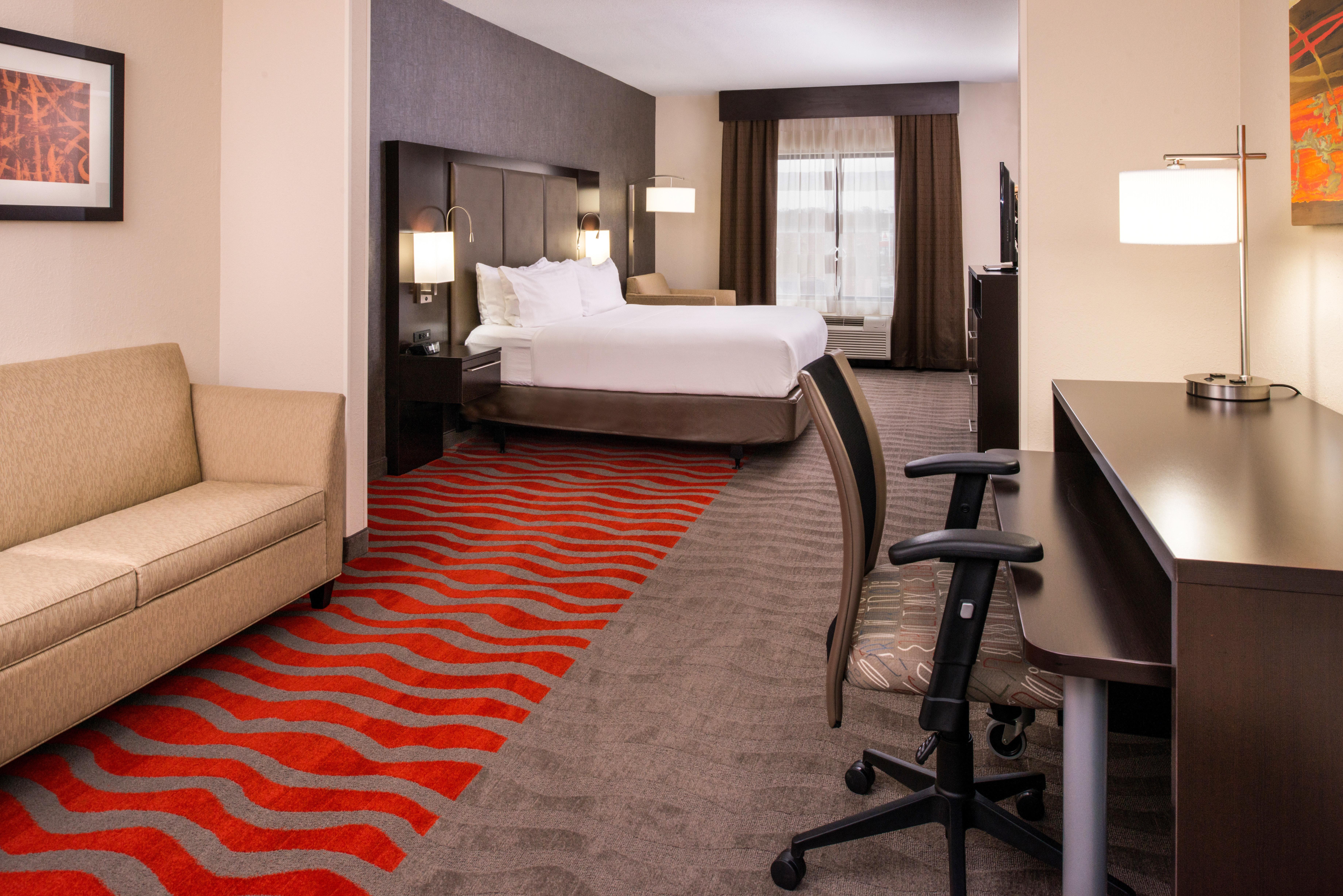 Holiday Inn Express & Suites Monroe By Ihg Екстериор снимка