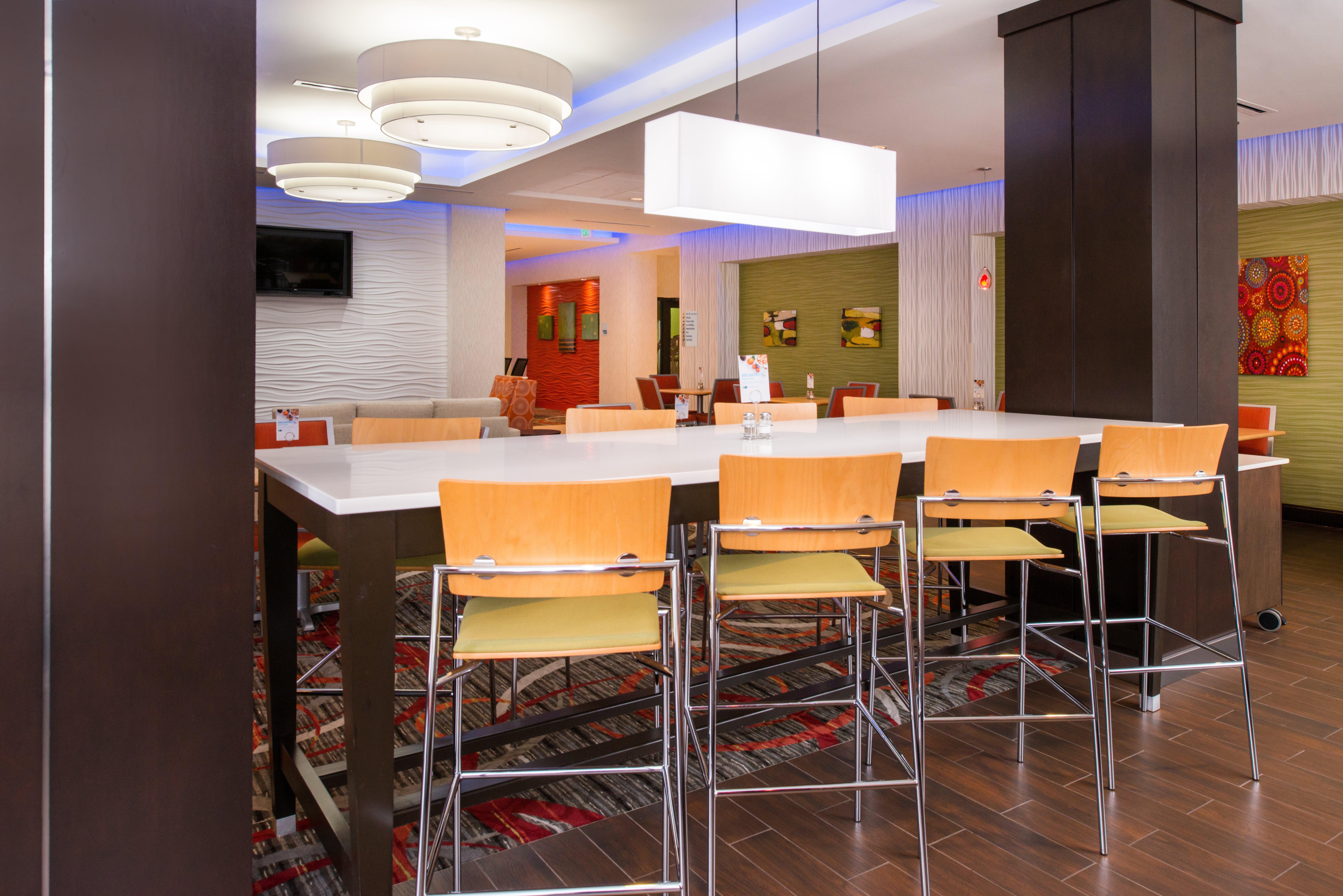 Holiday Inn Express & Suites Monroe By Ihg Екстериор снимка