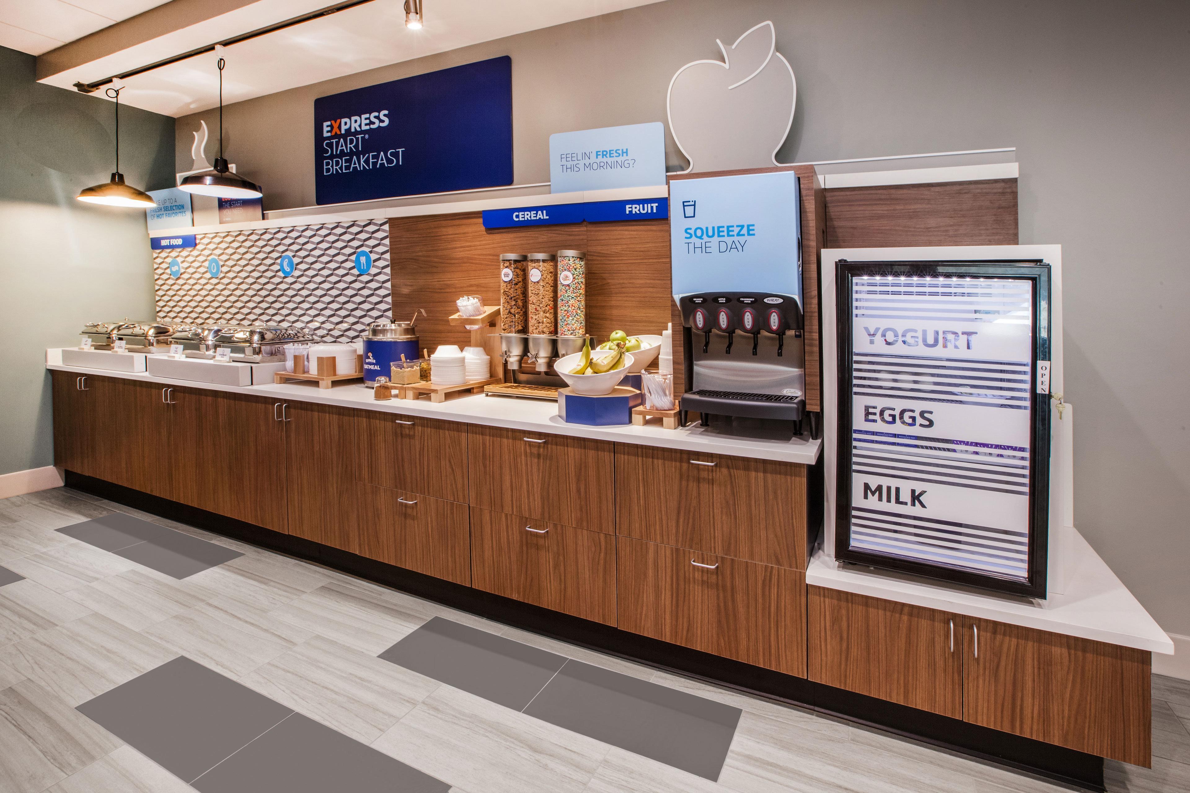 Holiday Inn Express & Suites Monroe By Ihg Екстериор снимка