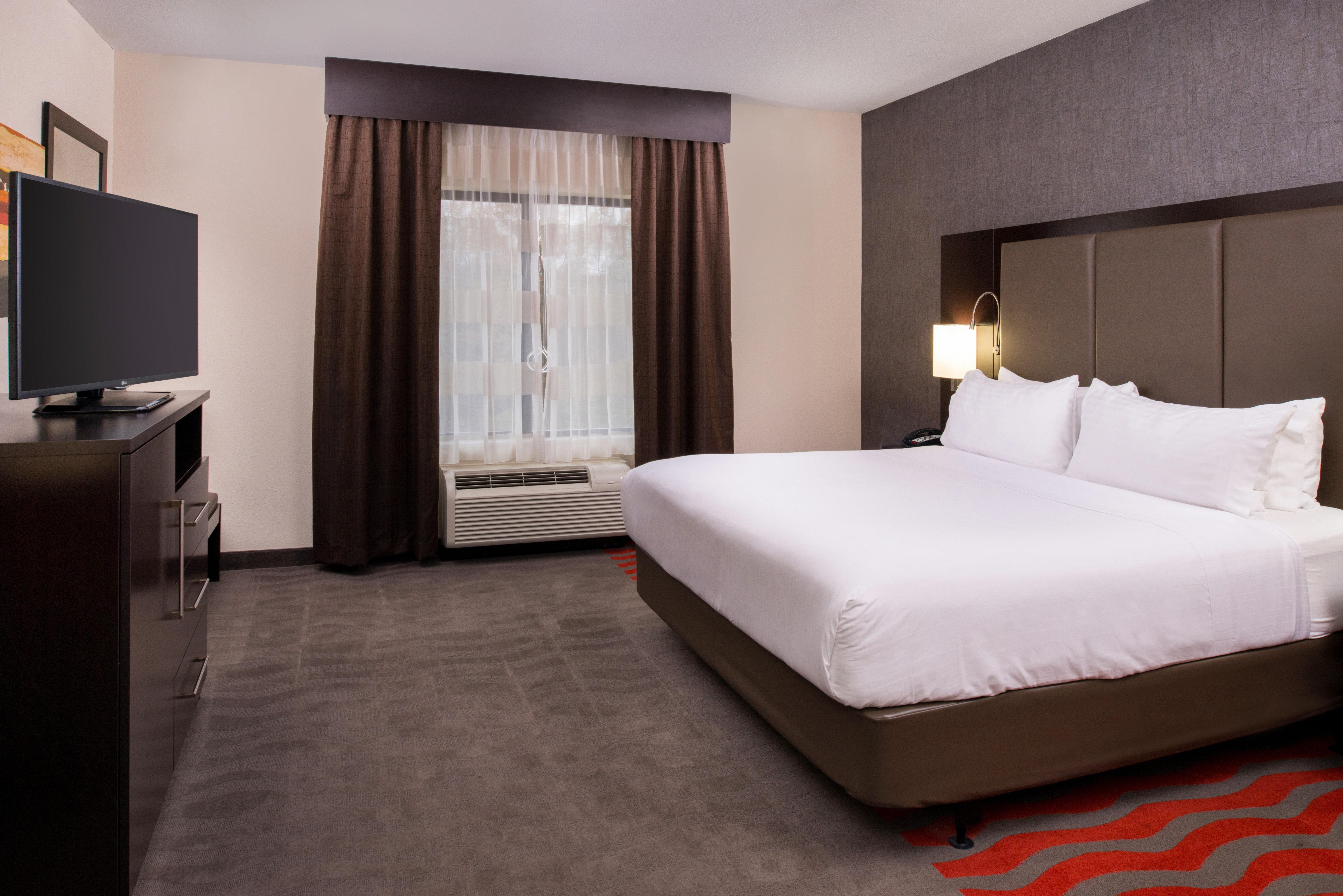 Holiday Inn Express & Suites Monroe By Ihg Екстериор снимка